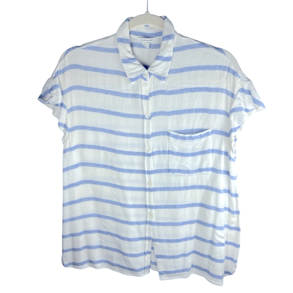 Club Monaco Blue and White Striped Button-Down Shirt | size medium